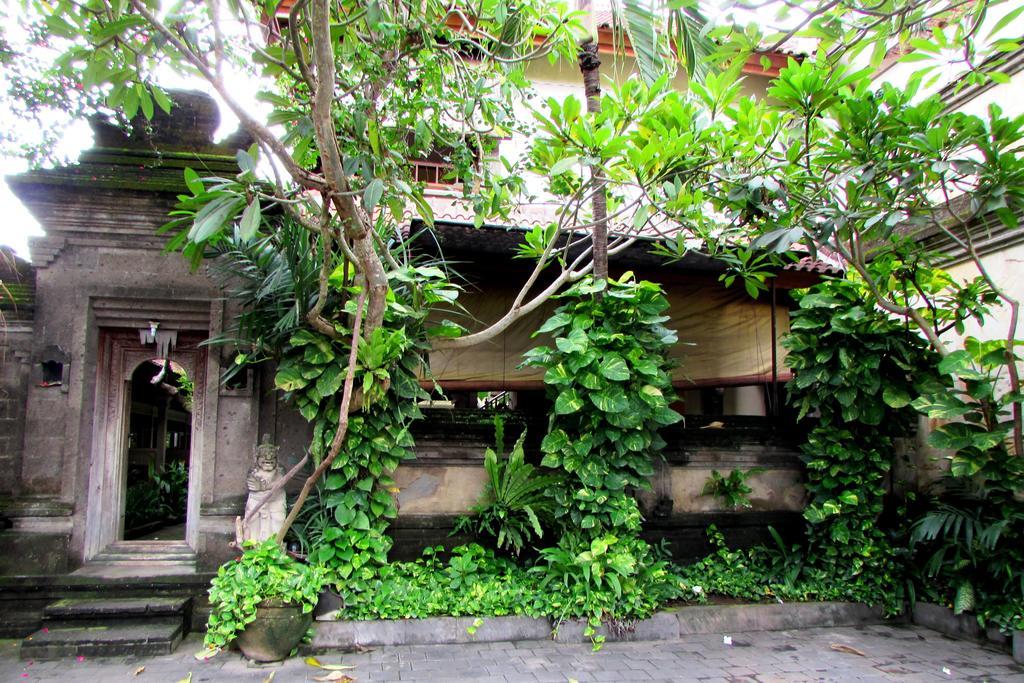 Griya Ayu Inn ซานูร์ ภายนอก รูปภาพ